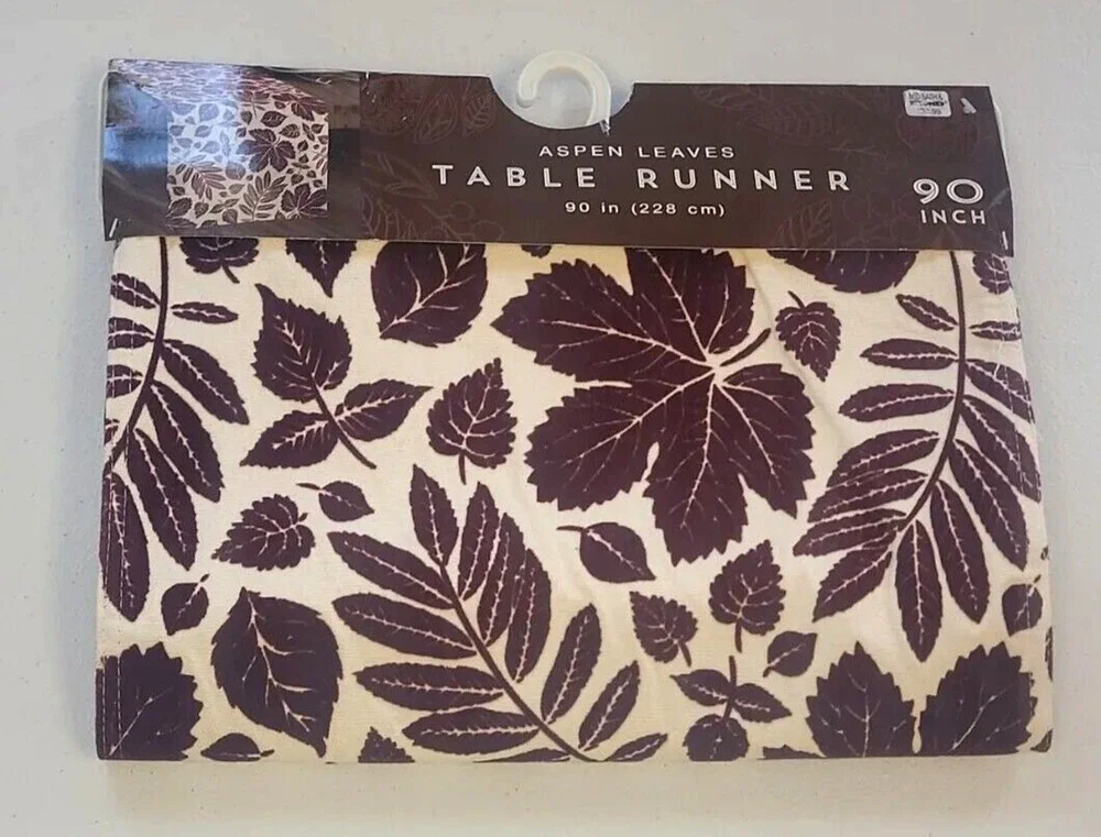 Aspen Leaves Table Runner 90